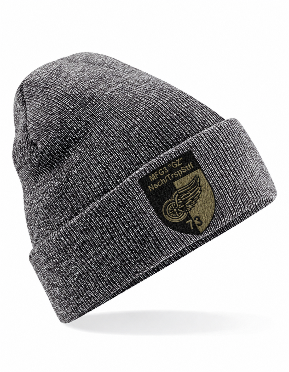 MFG3 GZ Mütze in Antique Grey mit schwarz-olivfarbenem Stickwappen